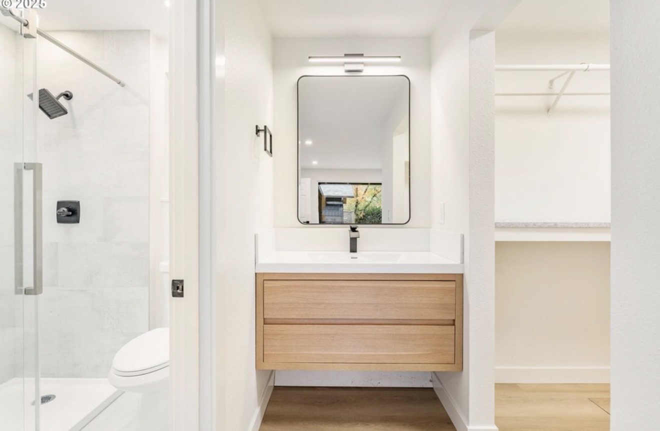 Lake Oswego, Oregon - Double Shower Remodel - Photo 1