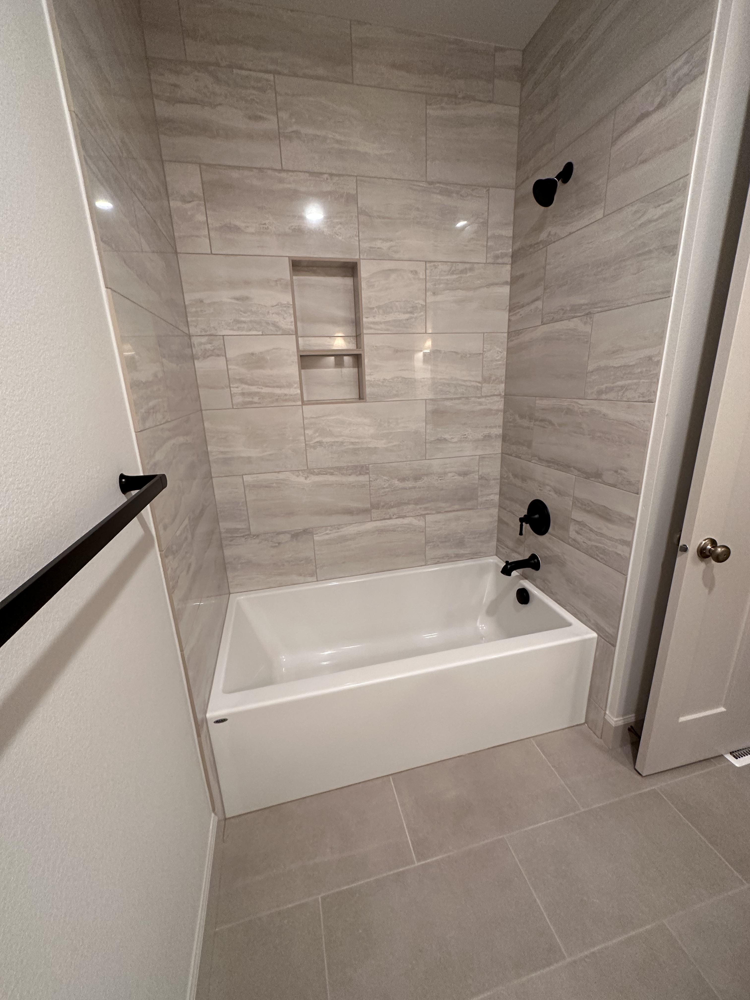 Dallas, Oregon - Custom Tile Installation for New Construction Complete  - Photo 4